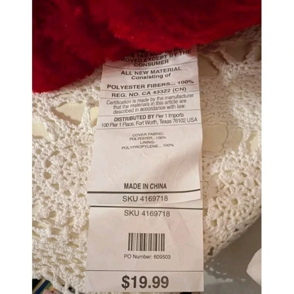 Set 2 Pier 1 Red Plush Heart Throw Pillows Valentine's Romantic Cottage Wedding